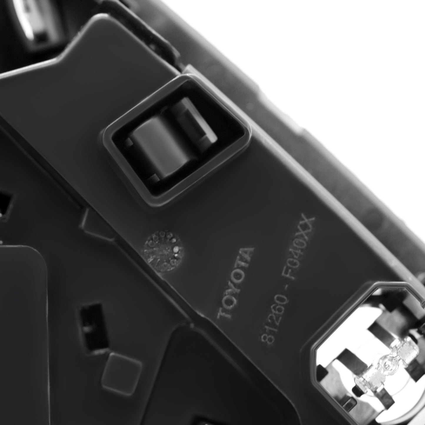 81260-F4070, 81260F4070