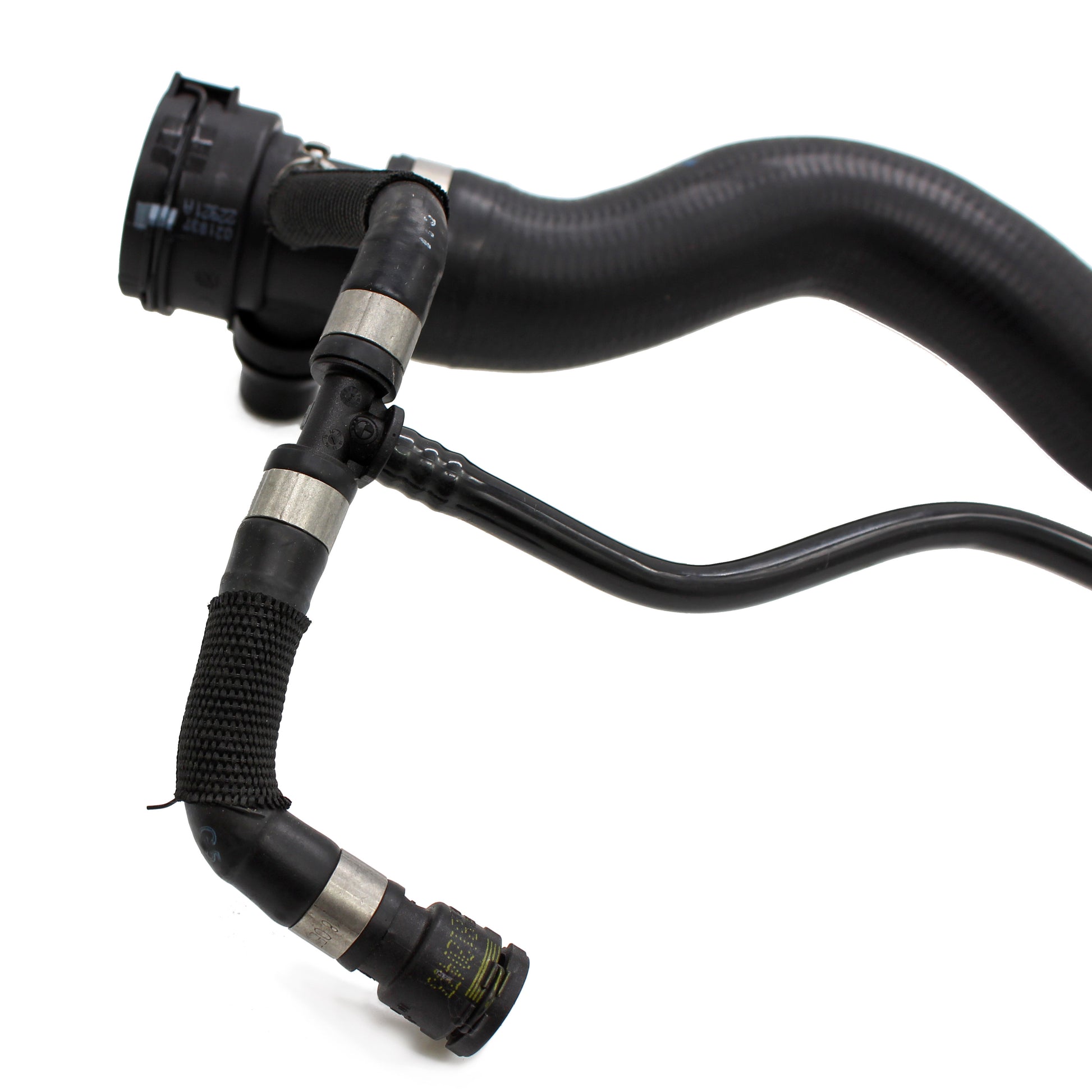 17128571801, 520d radyatör üst hortumu, 520d ed radyatör üst hortumu, 520i radyatör üst hortumu, 523i radyatör üst hortumu, 525d radyatör üst hortumu, 525dX radyatör üst hortumu, 528i radyatör üst hortumu, 528iX radyatör üst hortumu, 530d radyatör üst hortumu, 530dX radyatör üst hortumu, 530i radyatör üst hortumu